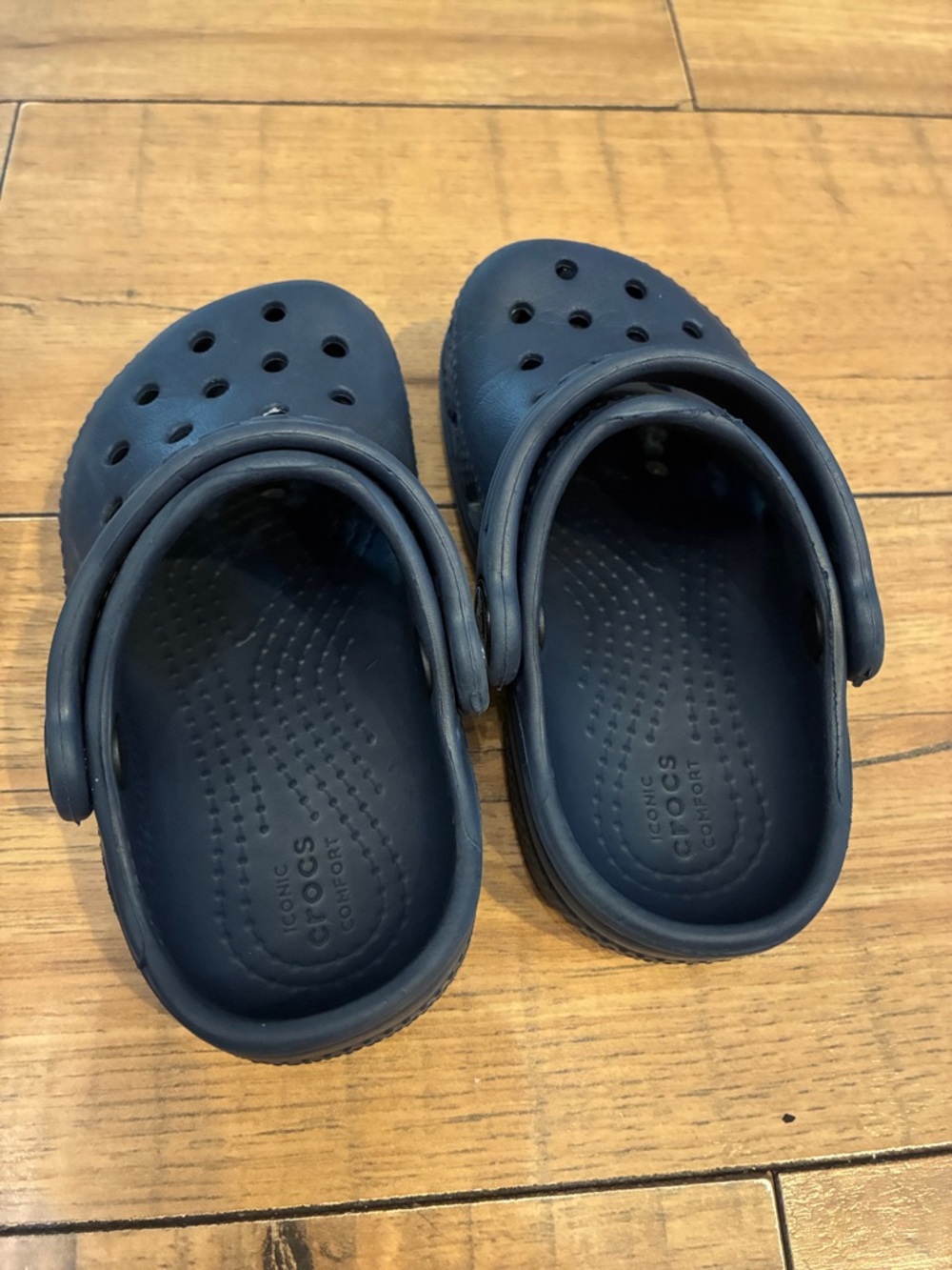 CROCS Kids Classic Clog - Navy Blue - Picture 2 of 4